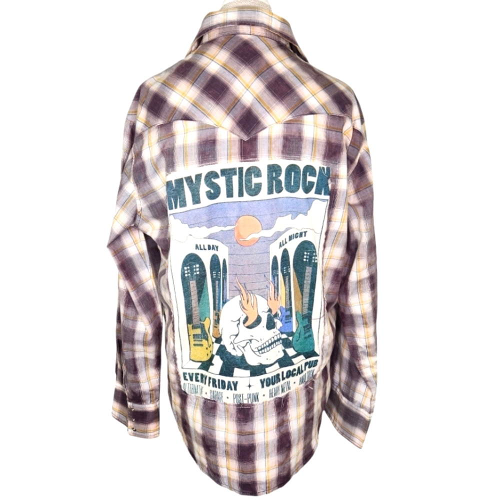 Boneyard Threadz Gray Plaid Western Snap Shirt with Mystic Rock Graphic Large